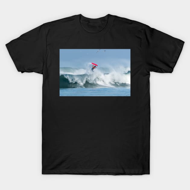 Bodyboarder in action T-Shirt by homydesign